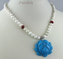 Lotus pendant necklace