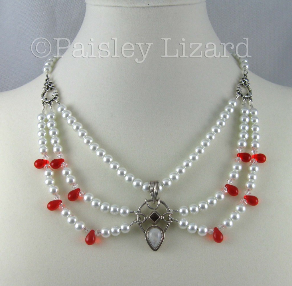 Glass pearl swag necklace