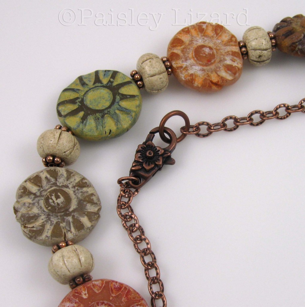 Rustic Fall Flowers clasp detail