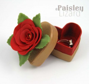 Red Rose Keepsake Heart Box