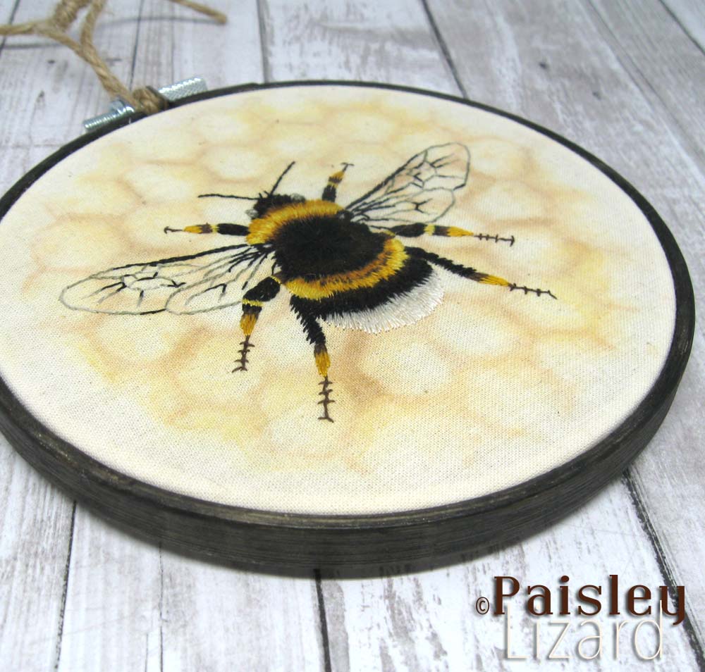 Whitetailed bumblebee thread painting